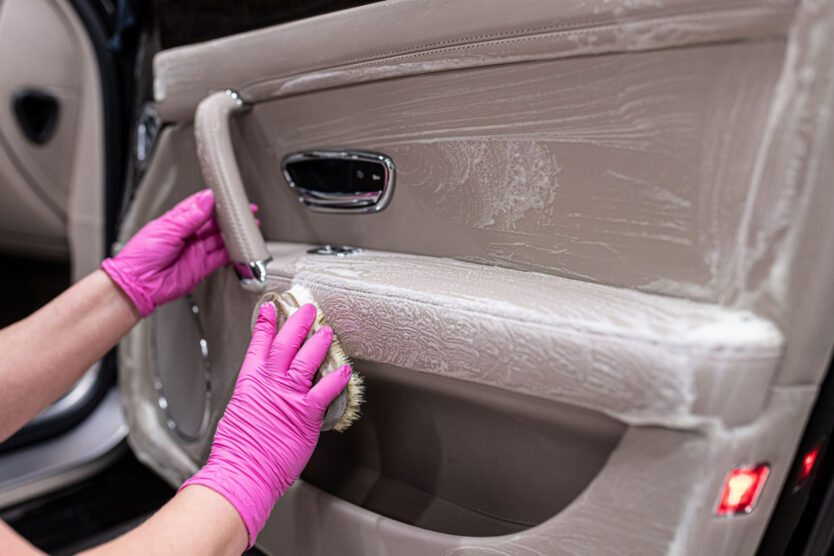 車室内清掃　料金